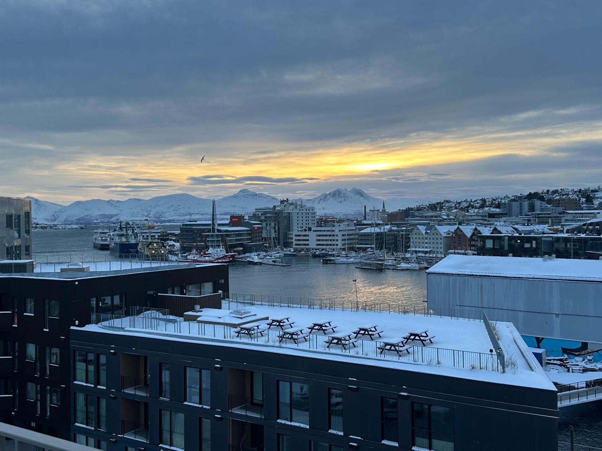 Thenorthernexplorer Penthouse Tromso Bagian luar foto