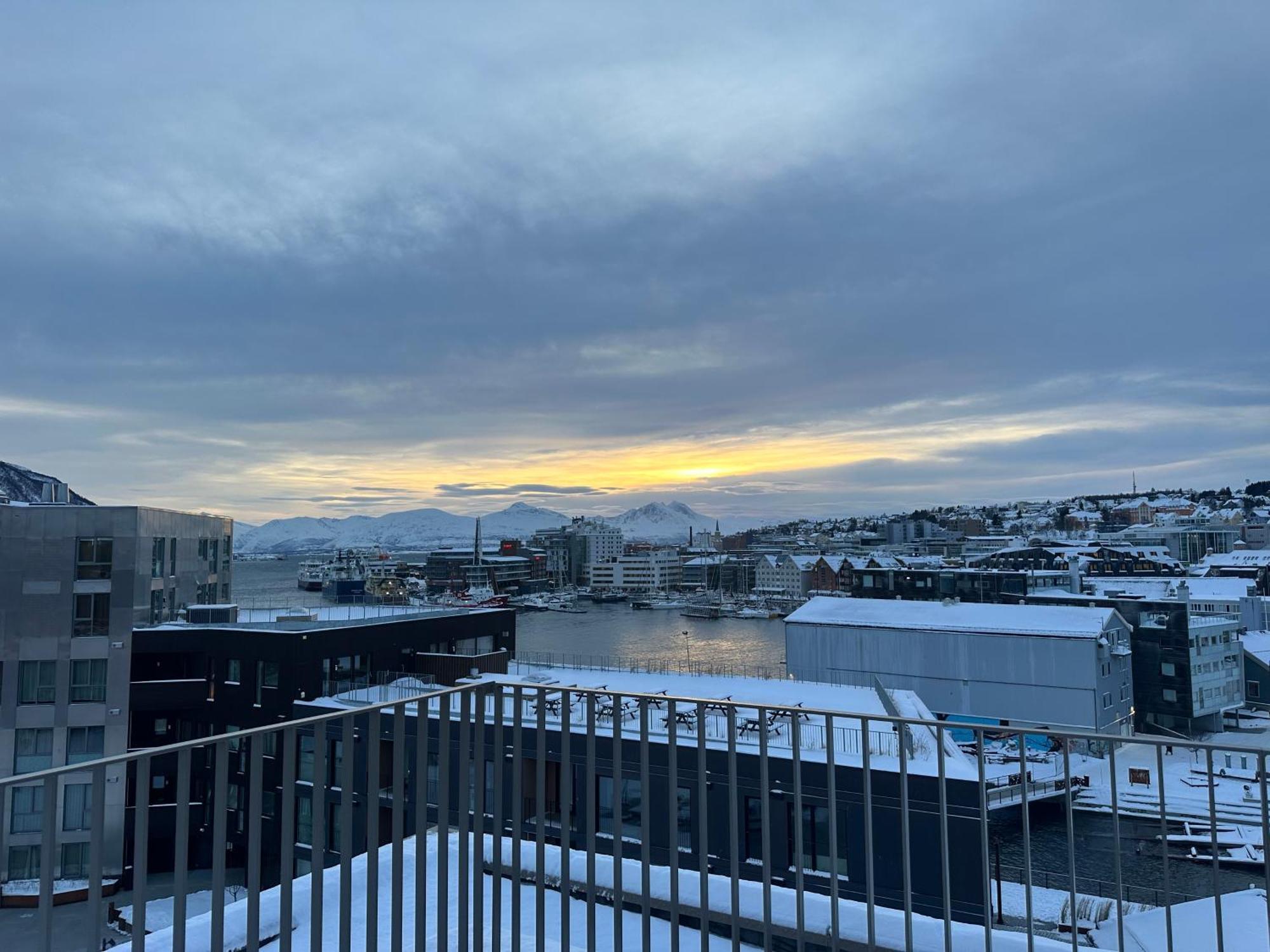 Thenorthernexplorer Penthouse Tromso Bagian luar foto