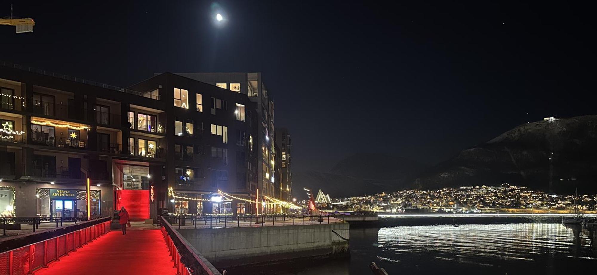 Thenorthernexplorer Penthouse Tromso Bagian luar foto